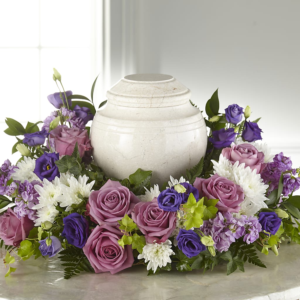 Blooming Sympathy Cremation Adornment – Buckeye Flowers, Marysville OH