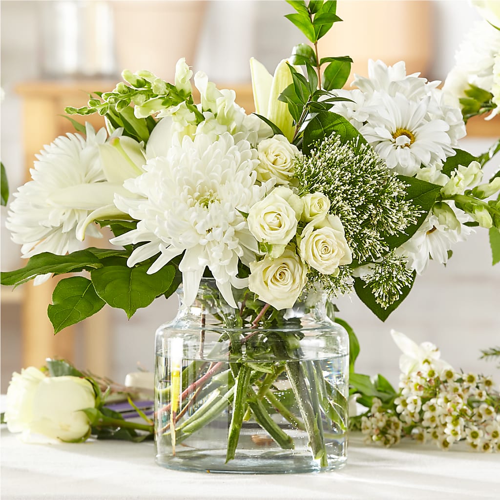 Classic Ivory – A Florist Original–Buckeye Flowers