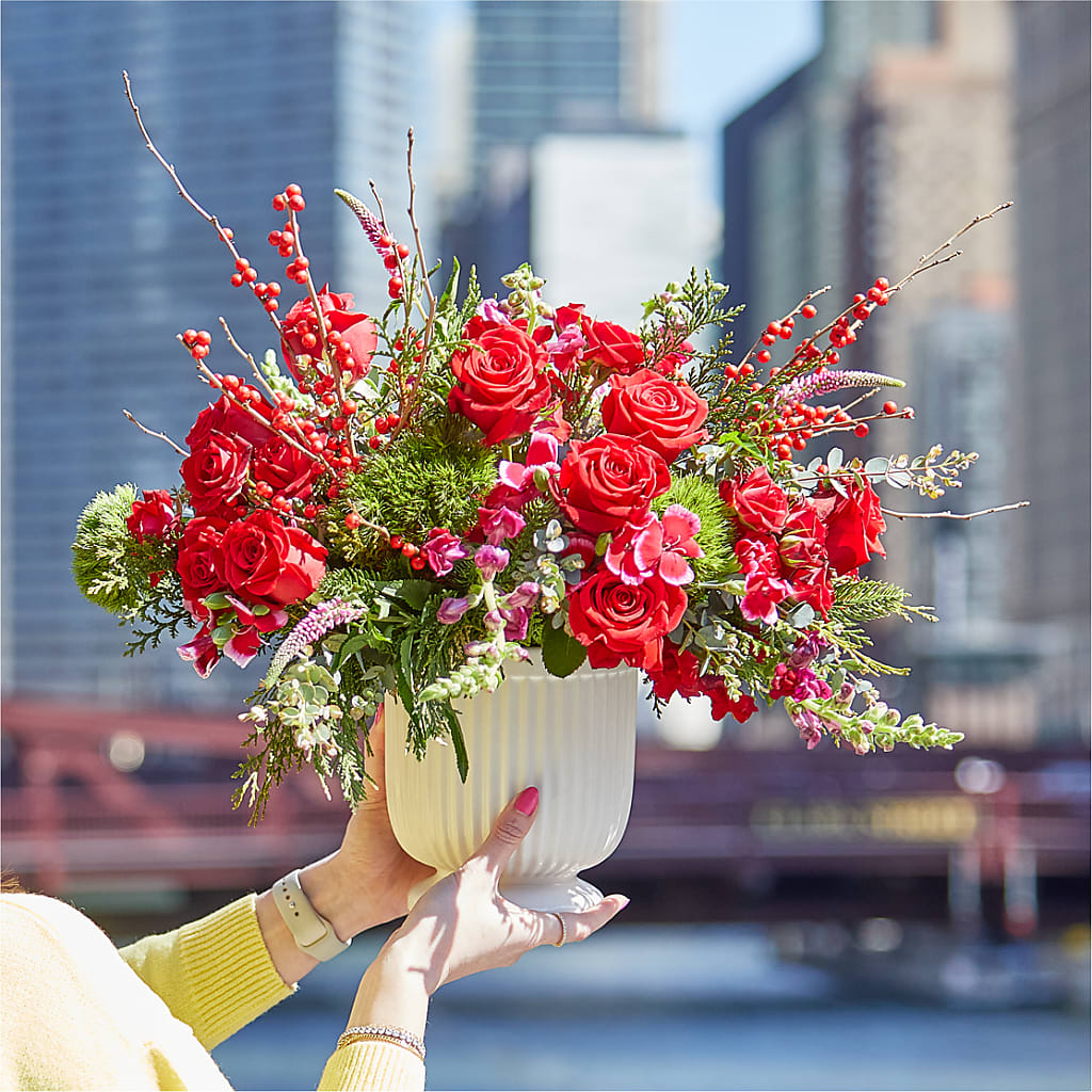 Big Red Bow Bouquet –  Buckeye Flowers, Marysville OH