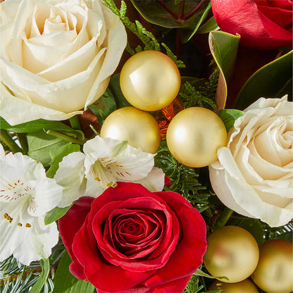 Joy & Jolly Bouquet –  Buckeye Flowers, Marysville OH