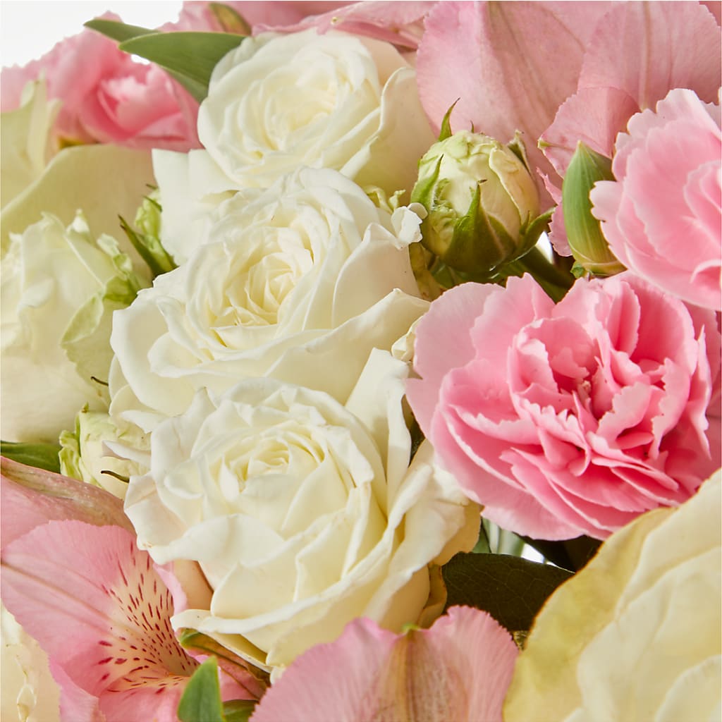 Gentle Healing Bouquet –  Buckeye Flowers, Marysville OH