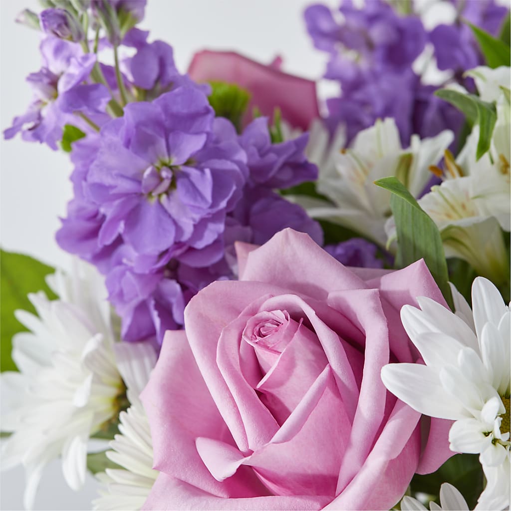 Garden of Peace Bouquet –  Buckeye Flowers, Marysville OH