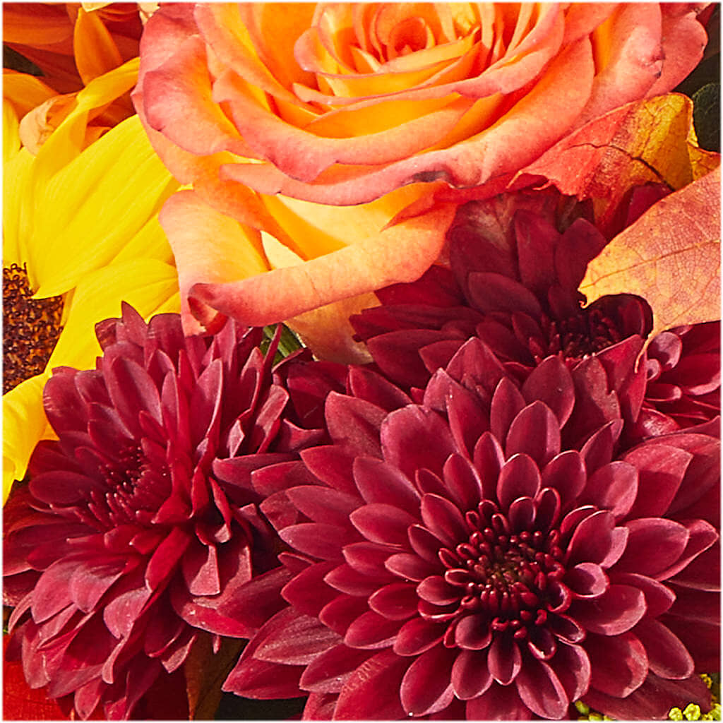 The Outdoors Bouquet –  Buckeye Flowers, Marysville OH