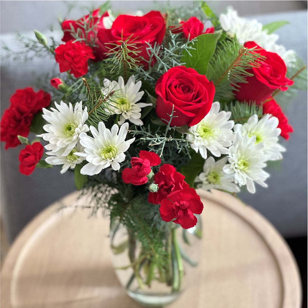 Seasonal Magic Bouquet –  Buckeye Flowers, Marysville OH