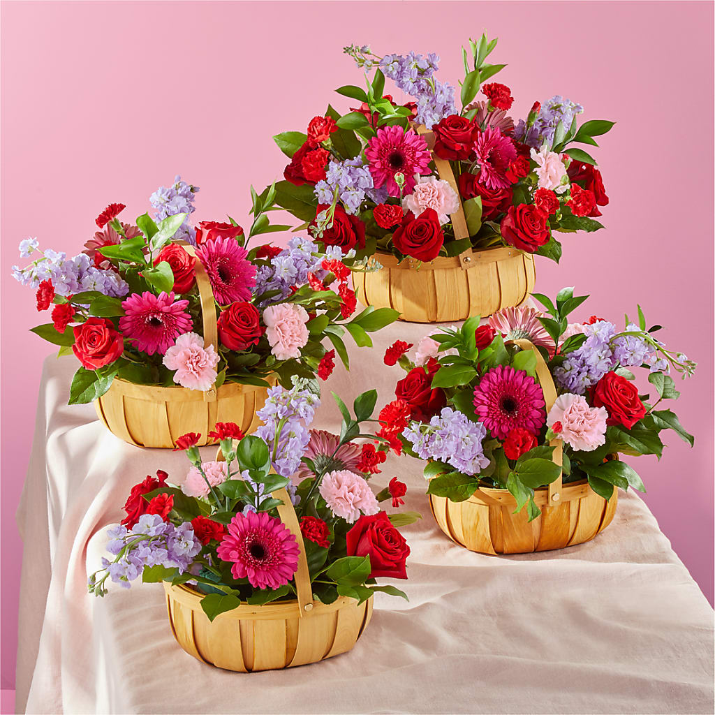 Pink Picnic Basket –  Buckeye Flowers, Marysville OH