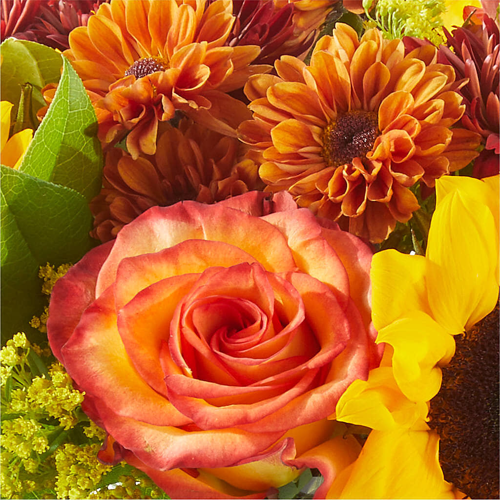 Flannel Scarf Bouquet –  Buckeye Flowers, Marysville OH