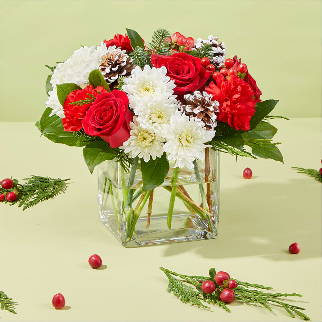 Snow Angel Bouquet –  Buckeye Flowers, Marysville OH
