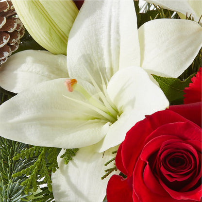 Oh So Jolly Bouquet –  Buckeye Flowers, Marysville OH