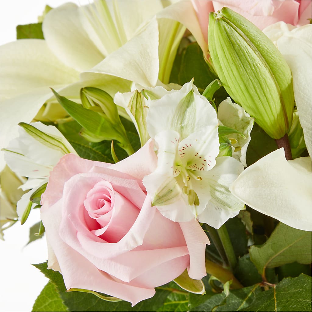 Kindhearted Bouquet –  Buckeye Flowers, Marysville OH