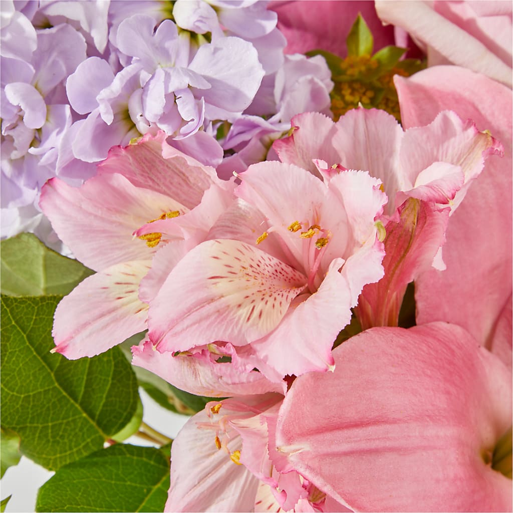 The Crown Jewel Bouquet –  Buckeye Flowers, Marysville OH