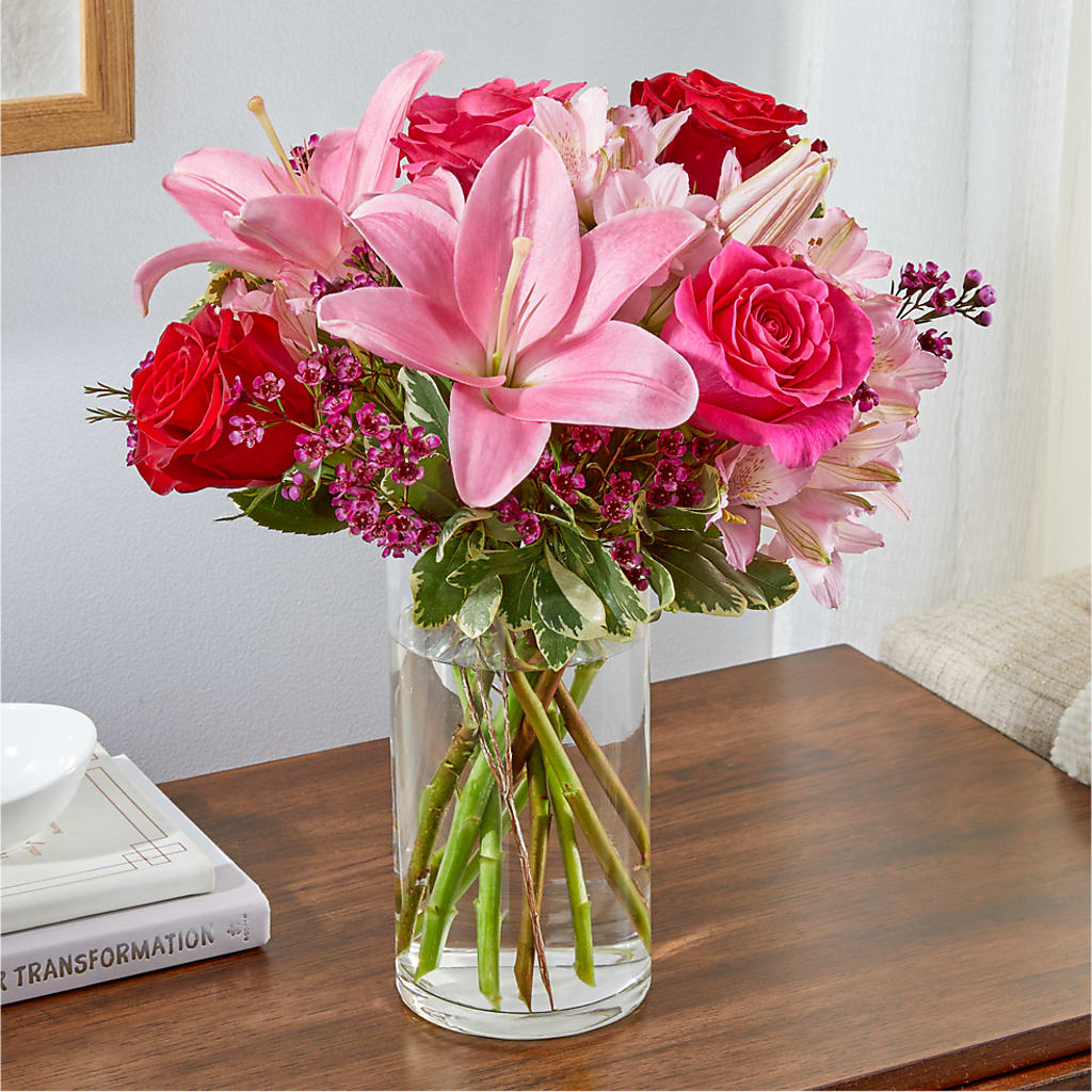 Lucky in Love Bouquet –  Buckeye Flowers, Marysville OH