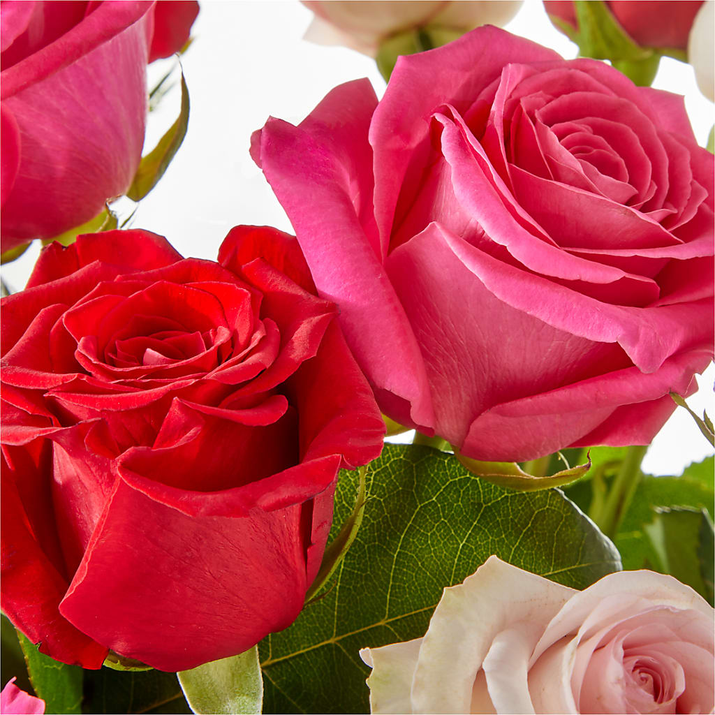 Charming Rose Bouquet –  Buckeye Flowers, Marysville OH