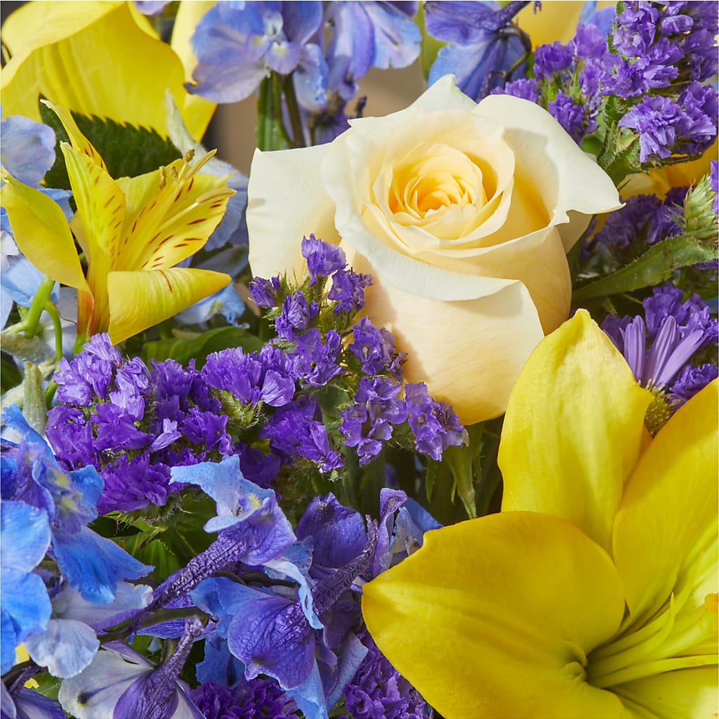 Limoncello Bouquet –  Buckeye Flowers, Marysville OH