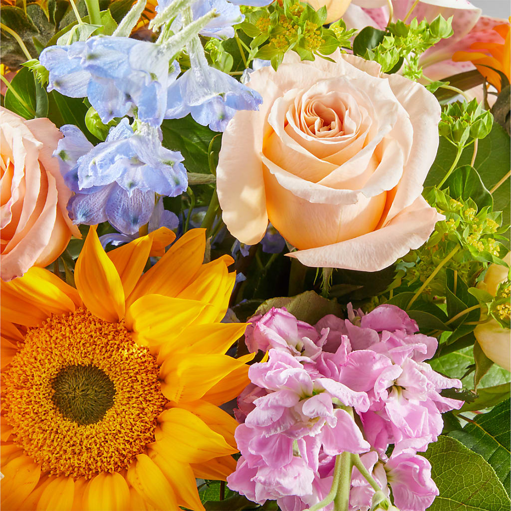 Dreamy Meadows Bouquet –  Buckeye Flowers, Marysville OH