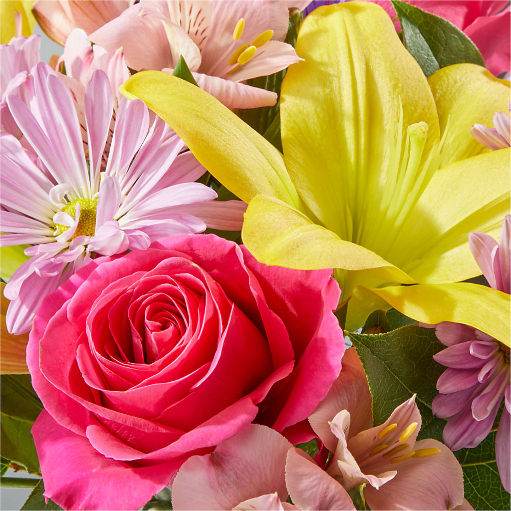 Sprinkles Bouquet –  Buckeye Flowers, Marysville OH
