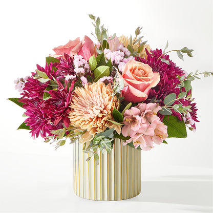 Berry Cobbler Bouquet with Ivory Vase –  Buckeye Flowers, Marysville OH
