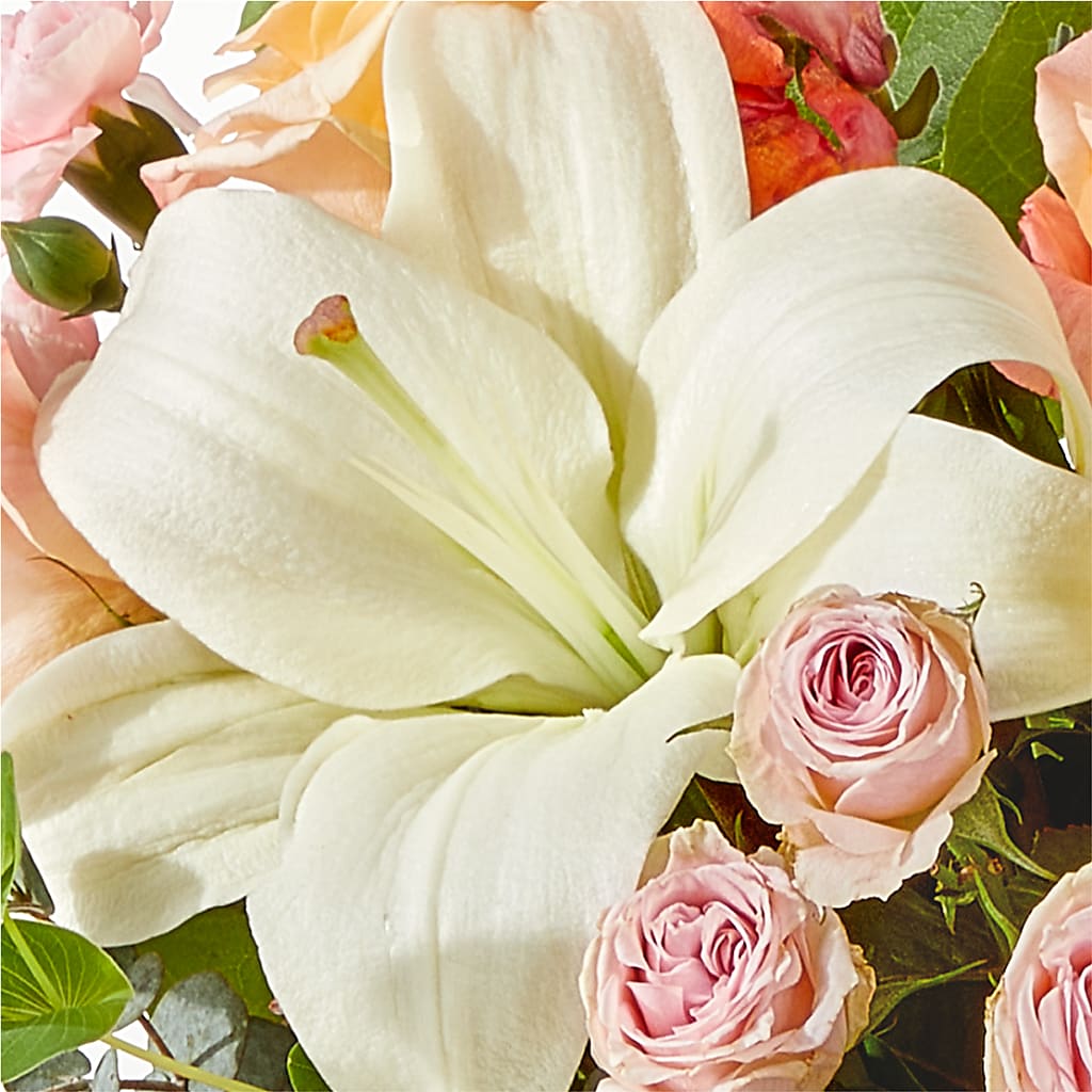 Grapefruit Splash Bouquet –  Buckeye Flowers, Marysville OH