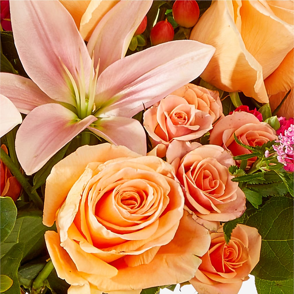 Bisous Bouquet –  Buckeye Flowers, Marysville OH